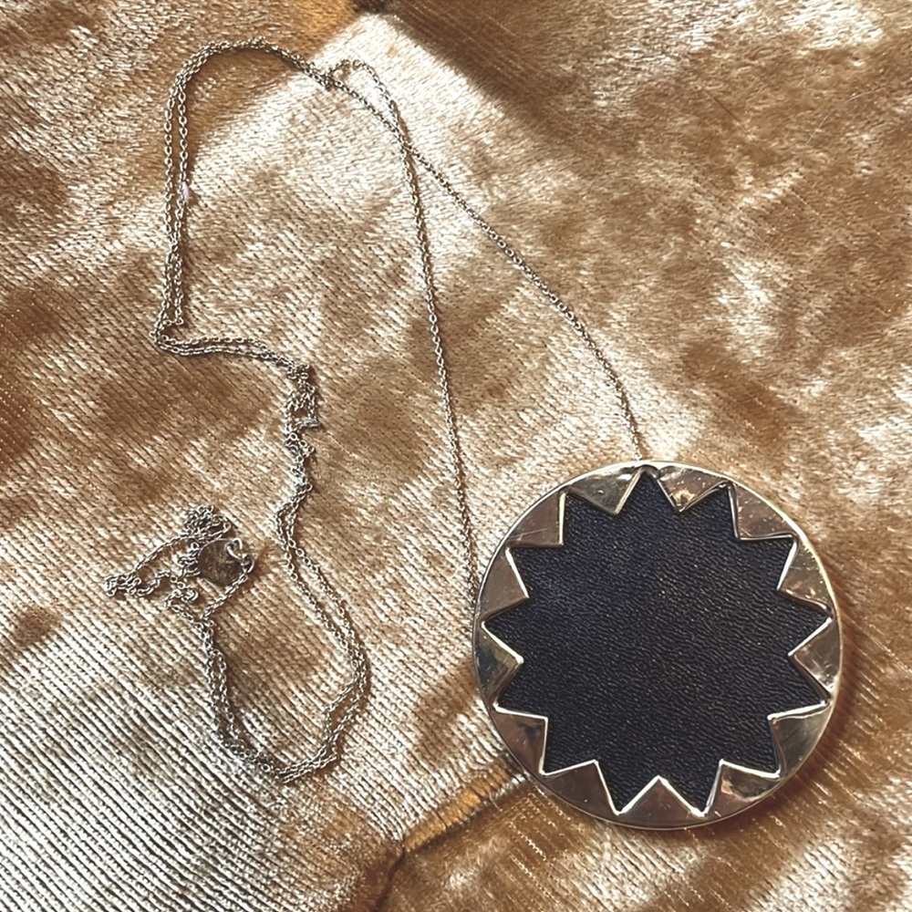 Boho Black and Silver Tone Sunburst Pendant Necklace | Excellent Condition!